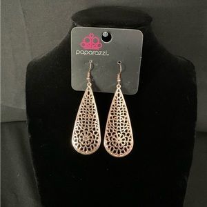 Gold earrings